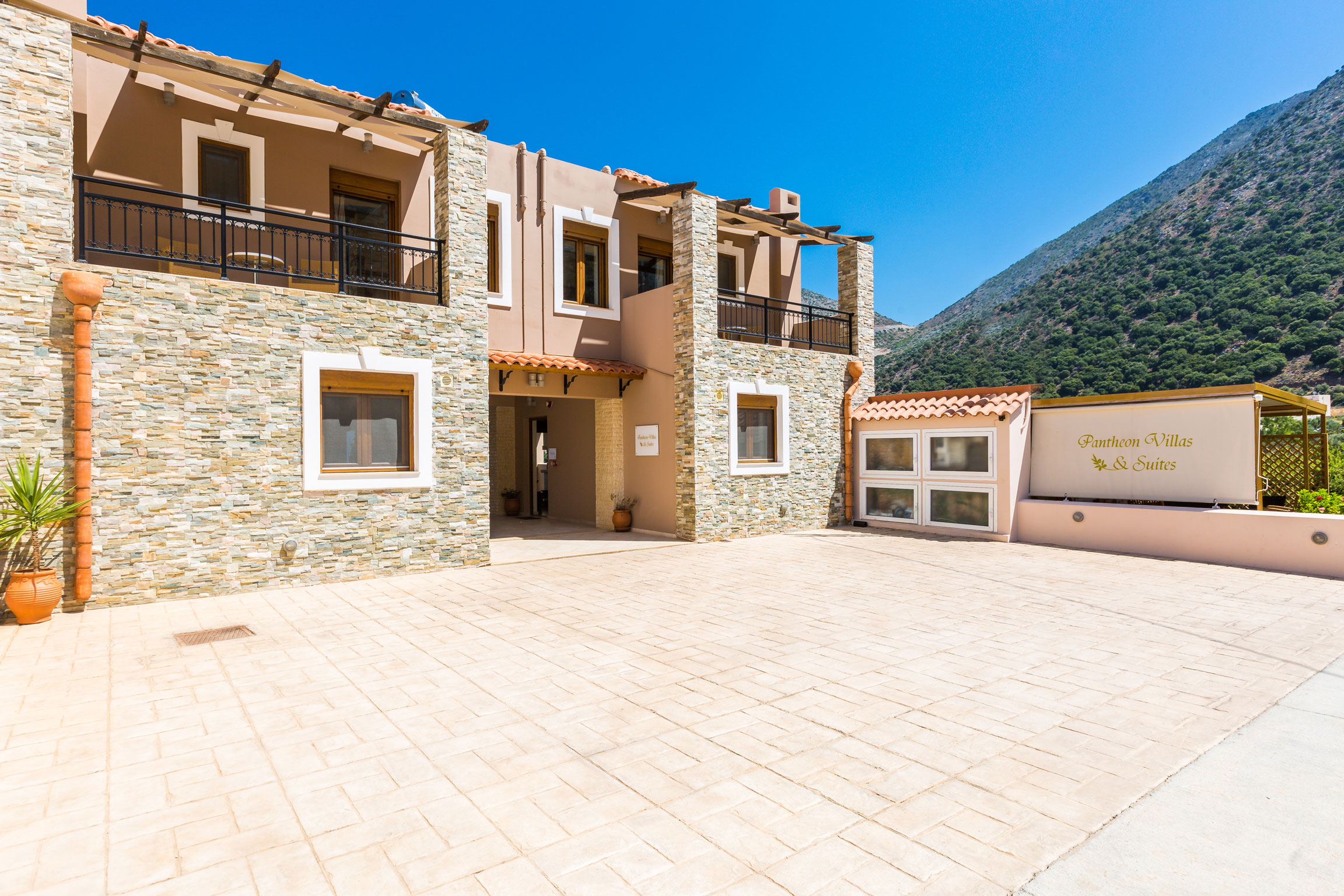Pictures Of Pantheon Villas Suites - 