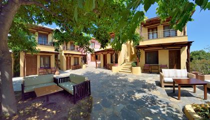 Alkifron Hotel 2*