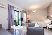 CHC Manos Palace 4*